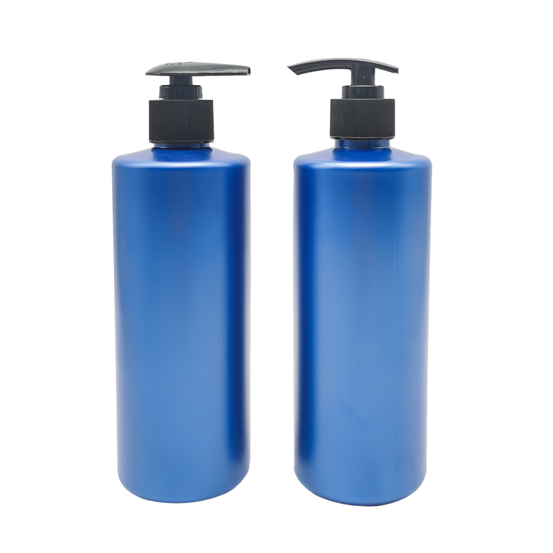 Flacon de lotion gel douche shampoing bleu