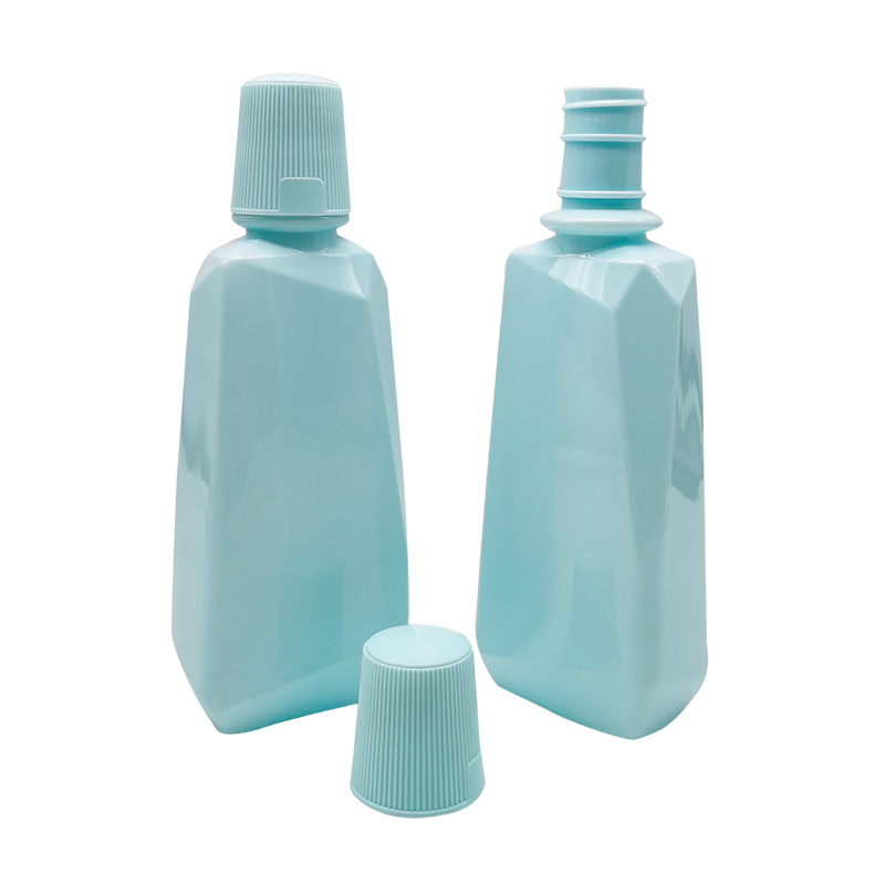 Flacon bain de bouche bleu