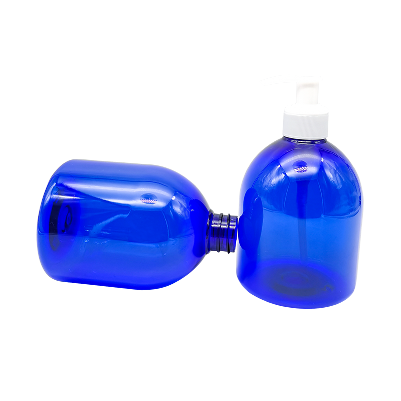 Flacon de désinfectant pour les mains bleu