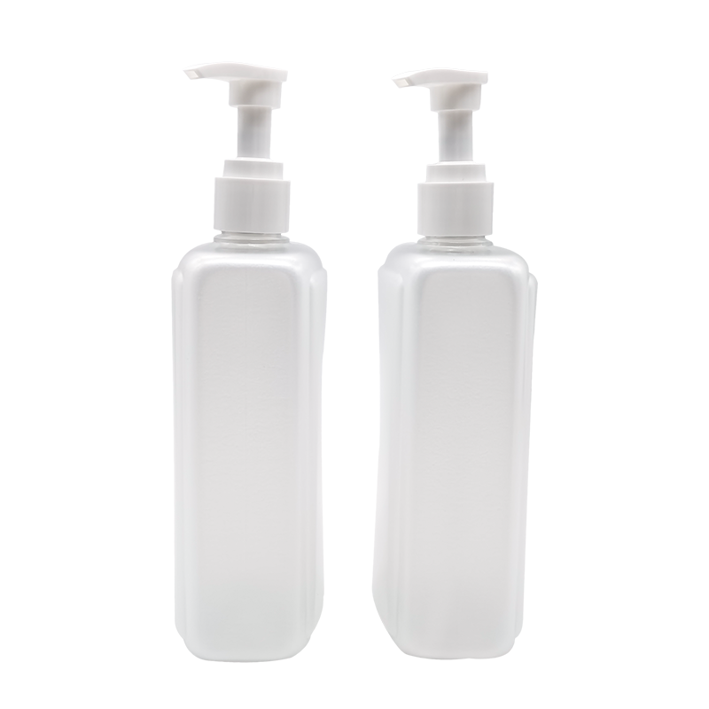 Bouteille carrée de lotion de gel douche de shampoing